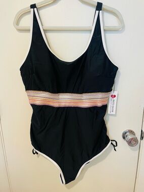 New Kate Kasin black fully lined support one piece swimsuit w sheering sz 2XL